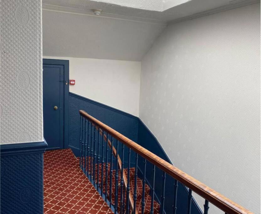The Kingsview Townhouse - Boutique Hostel EDI Kültér fotó